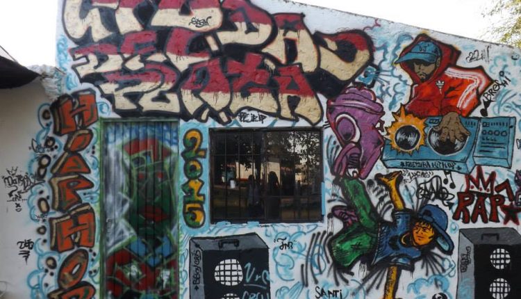 grafitti-mides-uyr-2015