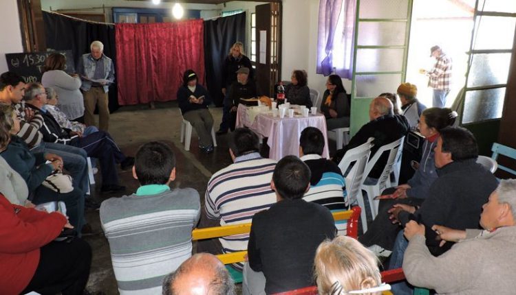 encuentro tertulia 1